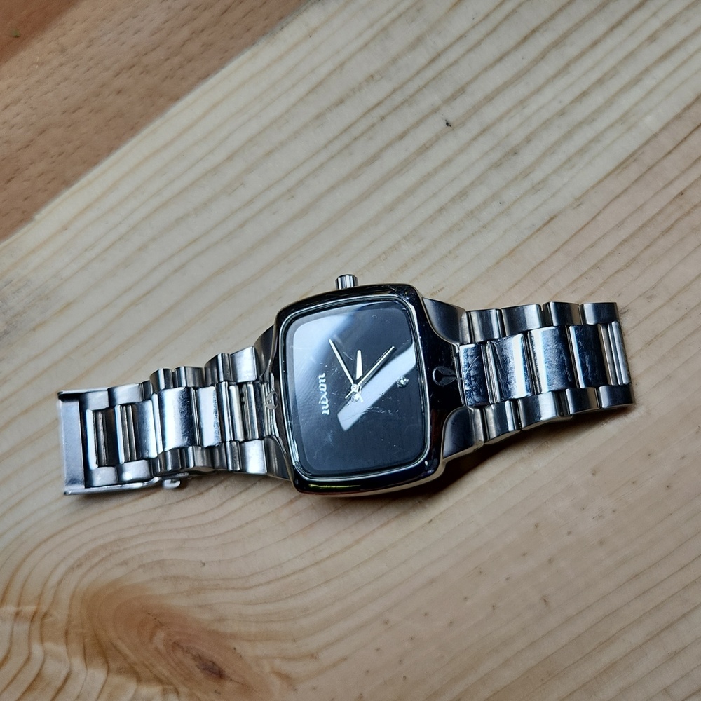 NIXON The Player